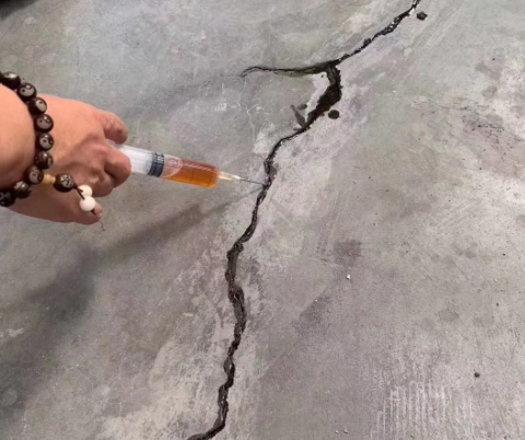 瀍河回族混凝土裂缝修补技术详解​